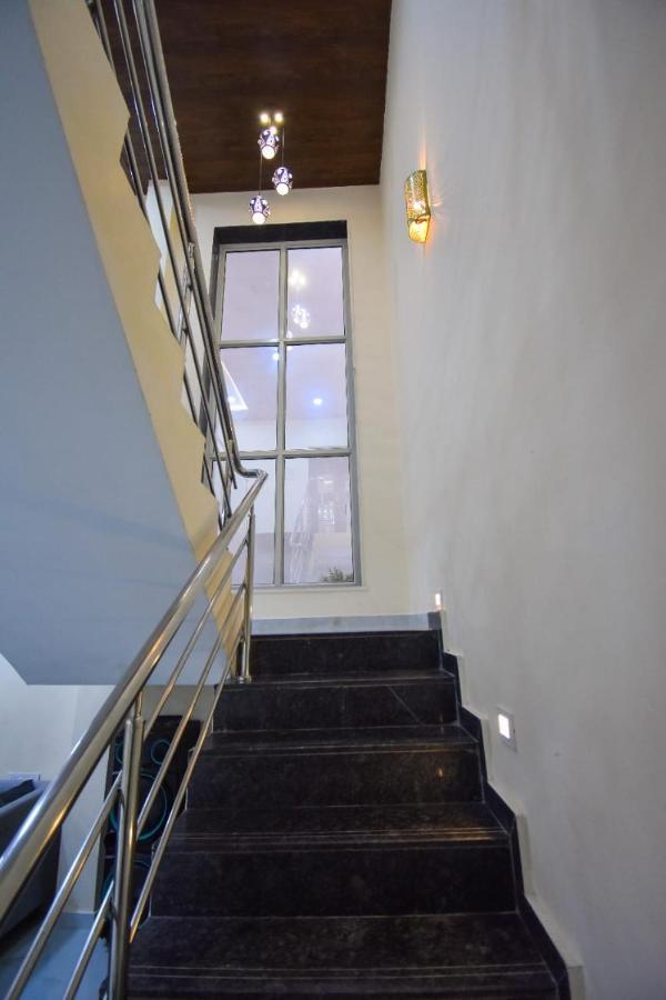 Beauty And The Beast 4Bhk Villa Lonavala Exterior foto