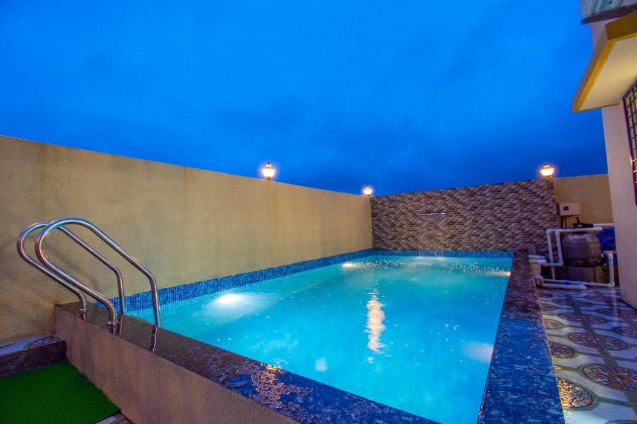 Beauty And The Beast 4Bhk Villa Lonavala Exterior foto